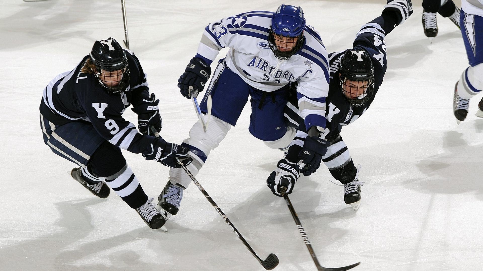 非洲雄鹰展翅亚平宁，尼日利亚风暴冲垮那不勒斯，莱奥加冕圣西罗新王